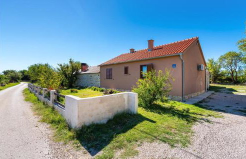 4 Bedroom Amazing Home In Benkovac - Foto 14