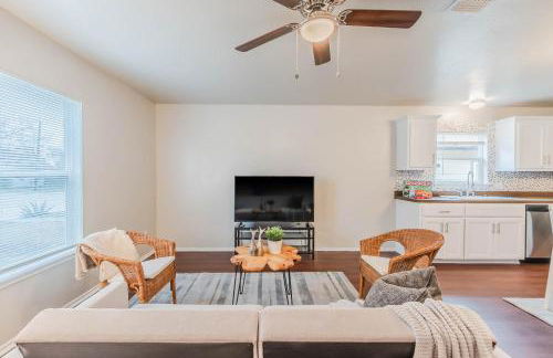 3Bedroom 2Bathroom close to historic downtown fast wifi - Foto 3