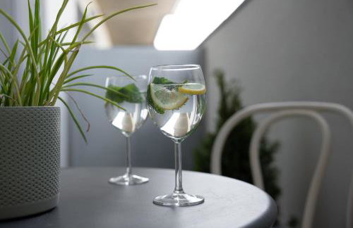 Hillhouse by MW Estates Self Check-in 24h - Photo 17