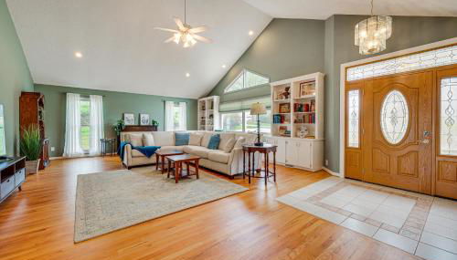 Lakefront Troutman House with Spectacular Sunsets! - Foto 5