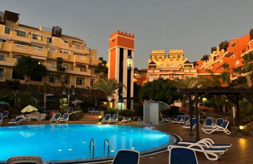 Sunny terrace & pool - Photo 17