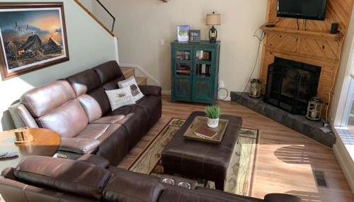 Riverbend Serenity Cabins - Photo 3