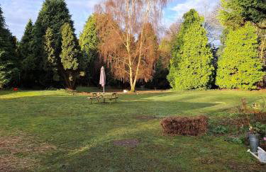 Listed lodge building overlooking Himley Park - Foto 10