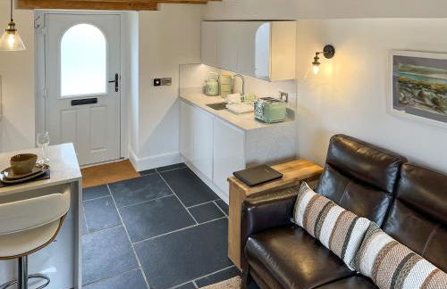 The Stable - Photo 1