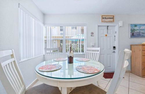 Beachfront-Access to the beach with pool and grill - Foto 9