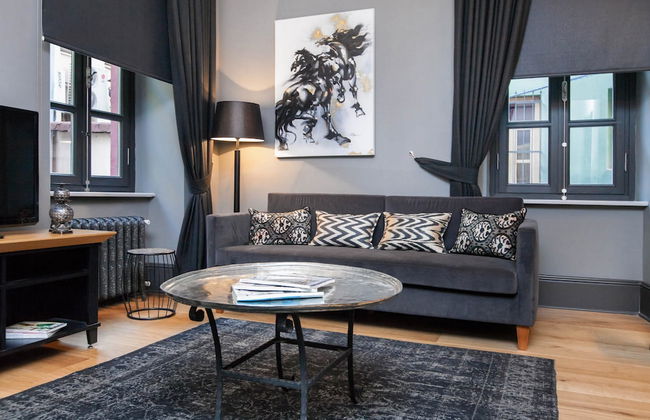 Studio w Kitchen - Photo 11