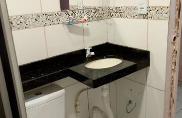 Casa Aconchegante de 2 quartos e 2 camas de casal - Foto 9