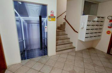 Excelente Apartamento a 1 quadra e meia do mar - Foto 12