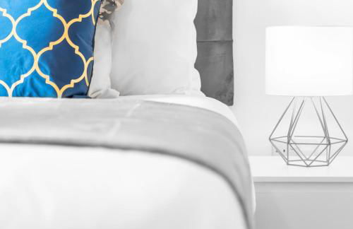 Modern Two Bed Apartment - Smart Tv - Wi-Fi - Parking 49C - Foto 8