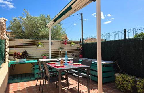 Grand Studio aux Salins - climatisation - terrasse - 90m de la mer - Foto 7