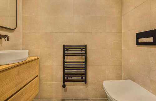 Luxury Mottram Peak District Townhouse with EV Charger - Foto 10