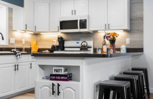 Stunning Newly Renovated Modern Beach House - 7633 - Foto 130