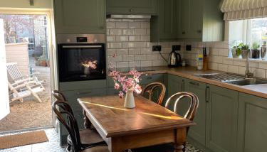 The Old Piggery - tranquil garden guest cottage - Foto 5