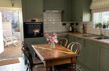 The Old Piggery - tranquil garden guest cottage - Foto 5