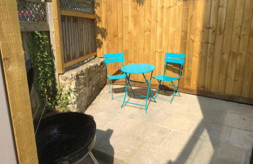 Jurassic View Apartment - Photo 16