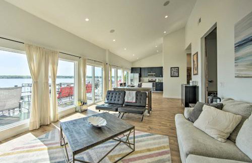 Modern Cedar Creek Lake Retreat with Panoramic View! - Foto 3