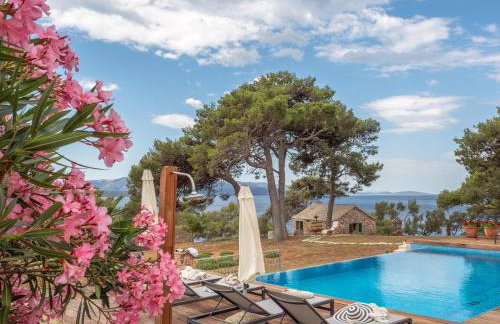 Elegant Brac Villa 4 Bedrooms Villa Shoreline Serenity Stunning Sea Views - Foto 24