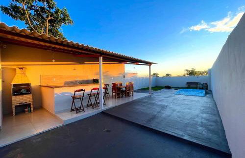 Casa com piscina e garagem privativa - Foto 10