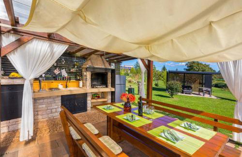 Holiday house Dorstari by Villsy - large garden with pool, playground for kids and adults - Photo 16