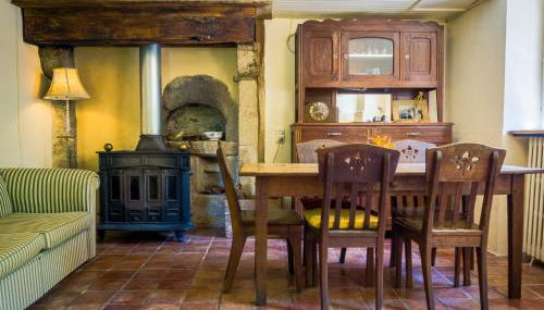 Lovely rural and quiet farmhouse with natural swimming lake - Foto 2