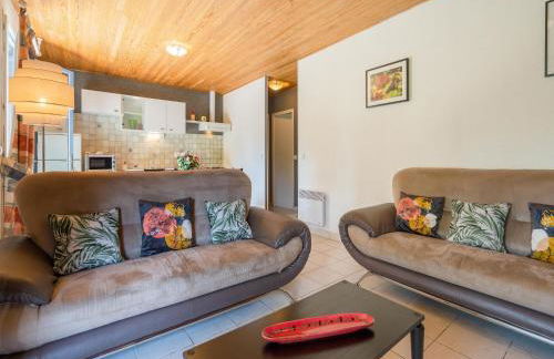 Serene Holiday Home in Les Salelles With Swimming Pool - Foto 63