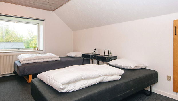 4 Person Holiday Home in Ansager - Foto 4, Habitación