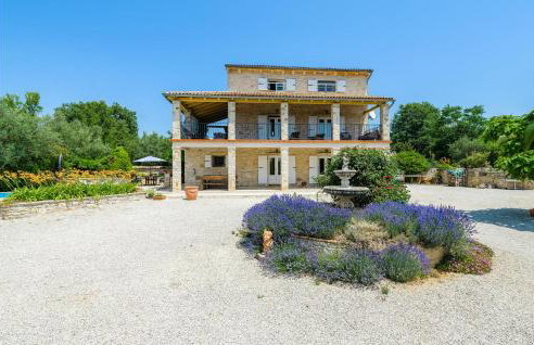 4 Bedroom Cozy Home In Sveti Lovrec - Foto 14