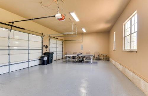 15-Acre Retreat near Dtwn Tulsa and Skiatook Lake - Foto 30