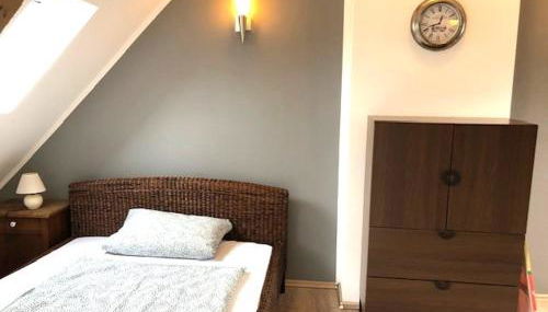 Big House in Duisburg - maximal 6 Persons with Garden - Foto 5