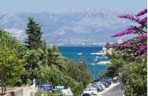 Apartment Lucky Star - 2 Bedroom, Sea View, Large Balcony, Free Parking, BBQ - Foto 22