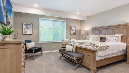 Union Gateway in Prime Salt Lake Location with Hot Tub - Photo 2