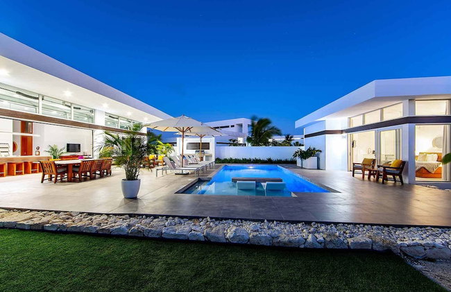 Oceanside Vacation Villa with Private Pool and Resort Amenities v10 - Foto 19