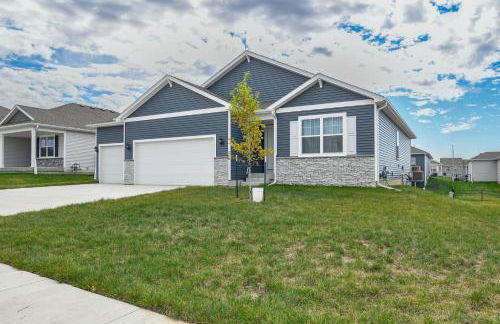 1 Mi to Golf Quiet Waukee Home with Fireplace! - Foto 3