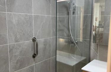 Très bel appartement T3 dernier étage vue mer - Foto 14