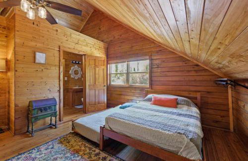Fun fishing river cabin 23mi to beach with private dock 3BD 2BA - Foto 50