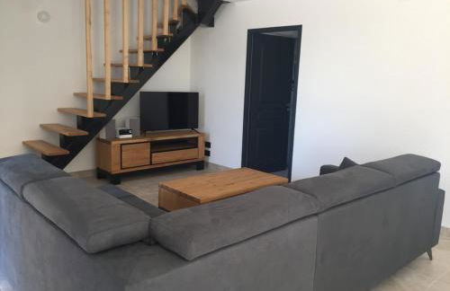 Maison avec vue et sa piscine chauffée privative - Photo 7