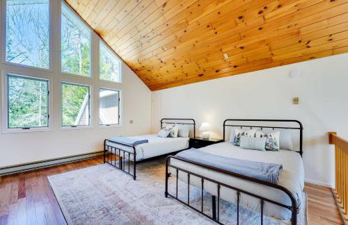 Lake George Oasis with 9 Acres, Hot Tub and Game Room! - Foto 31