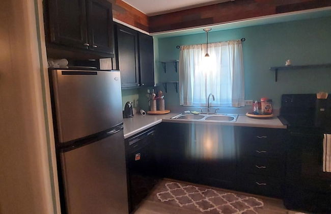 Kozy Cove Cabin - 1 Block to Lake Boat Launch - Covered Boat Parking - Lake Fun - Photo 12