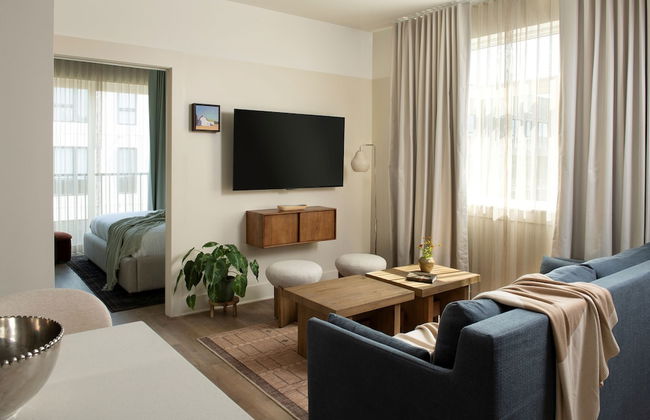 Mint House Nashville - Marathon Village - Photo 21