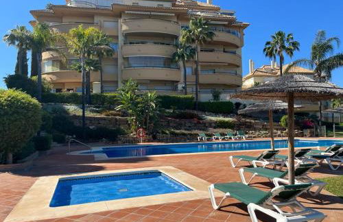 Luxury Apartment Elviria Hills - Stunning Views - Photo 43