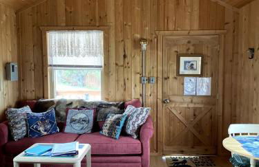 Romantic and Rustic Cabin Rental for Couples in Bitterroot Valley, Montana - Foto 6