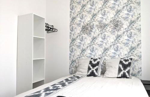 Grande maison rénovée, 10 pers, métro 7 min, Paris centre 20 min, supermarché 100 m - Foto 14