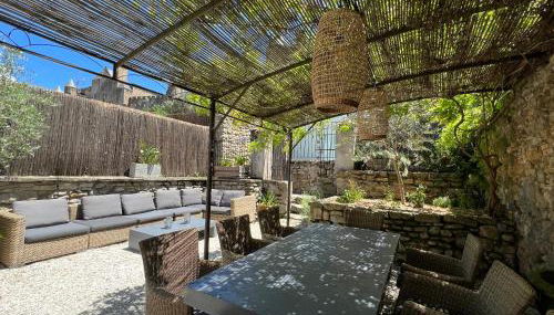 La Maison de La Tour Pinte - Photo 3, Garden, Garden view