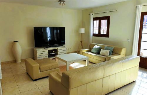 Lujosa Villa 4 hab Piscina, Jacuzzi y Vistas Mar - Photo 62