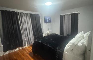 Newly Renovated Single Family Home - Foto 18