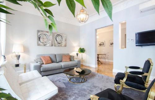 Stunning Stylish 4BD 3BTH - City Center-Atocha - Photo 3