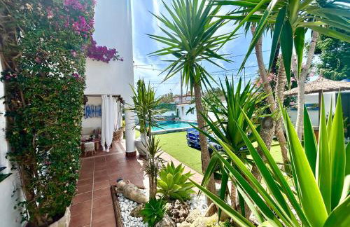 GATU Villa Lurberri, piscina privada, Parking, jardines -Mayores de 25 años y familias " - Foto 53