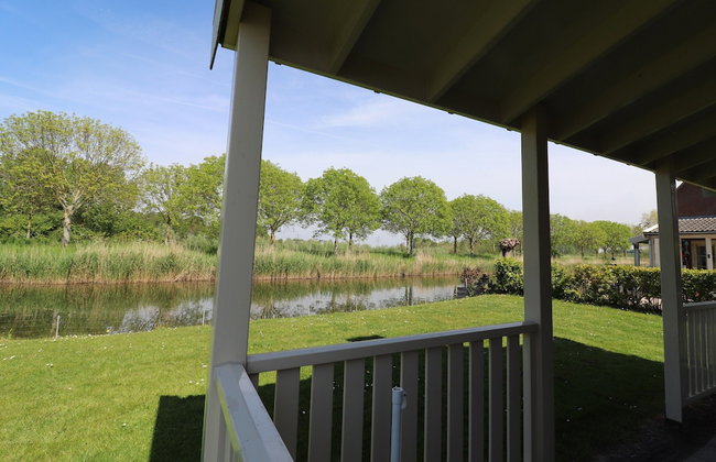 Bungalow by Water Near Rotterdam - Foto 40