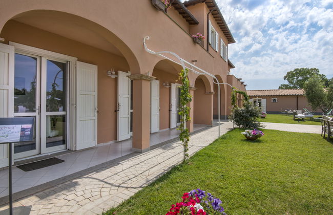 Marina Velca - Foto 33