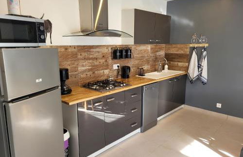 petite maison en pierre au coeur du Périgord noir - Foto 2